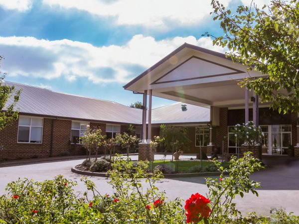 BAPTCARE HERITAGE MANOR Frontage and entrance