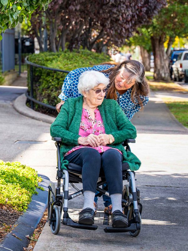 BAPTCARE WESTHAVEN mother and daughter at the front entrance chatting